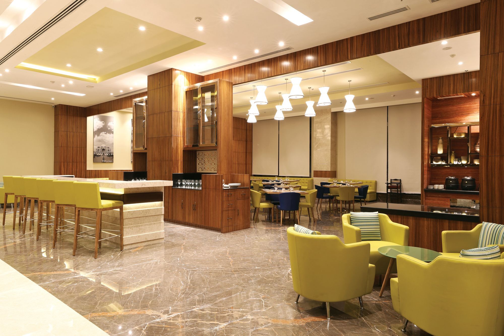 Lemon Tree Hotel Sohna Road Гургаон Екстериор снимка