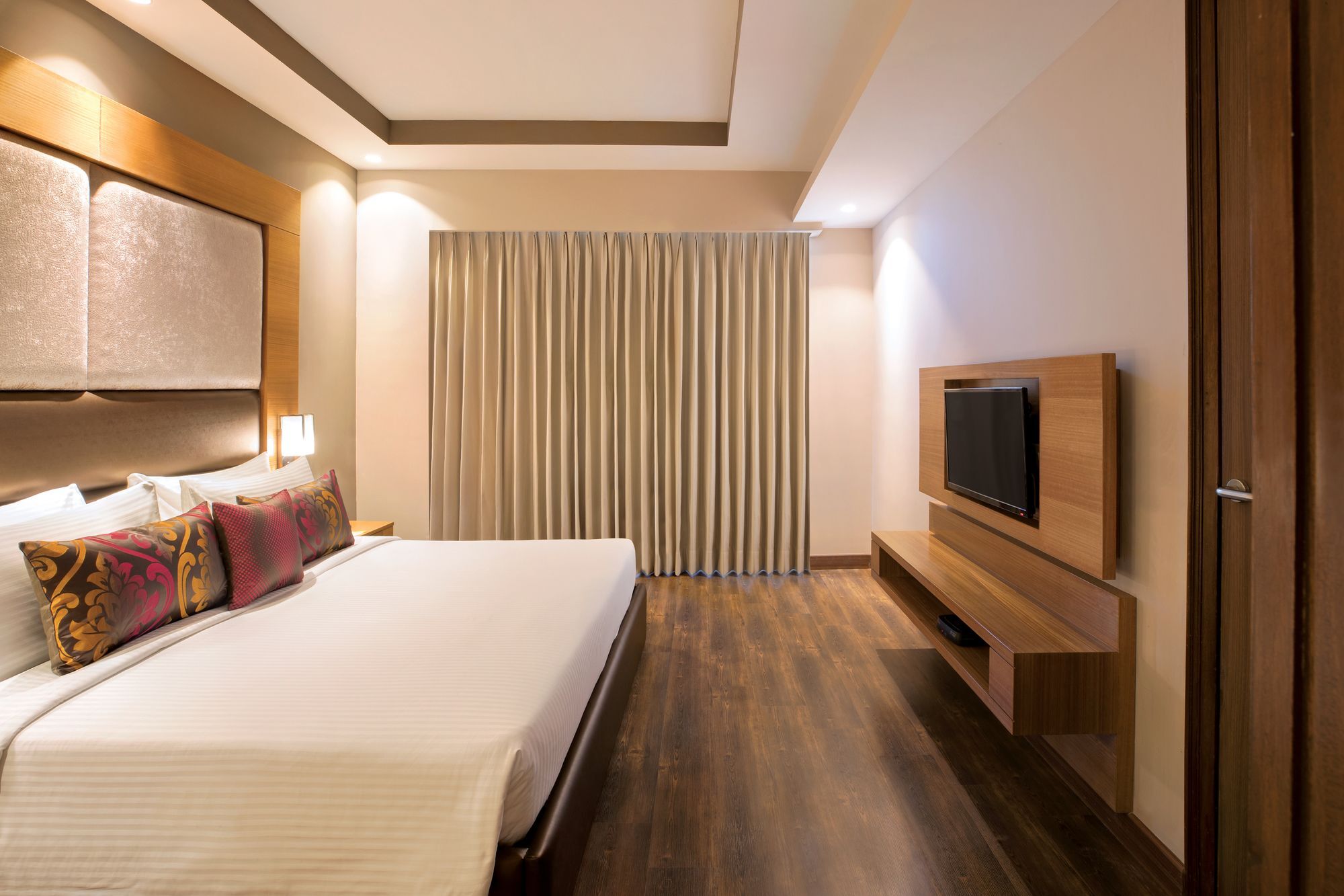 Lemon Tree Hotel Sohna Road Гургаон Екстериор снимка