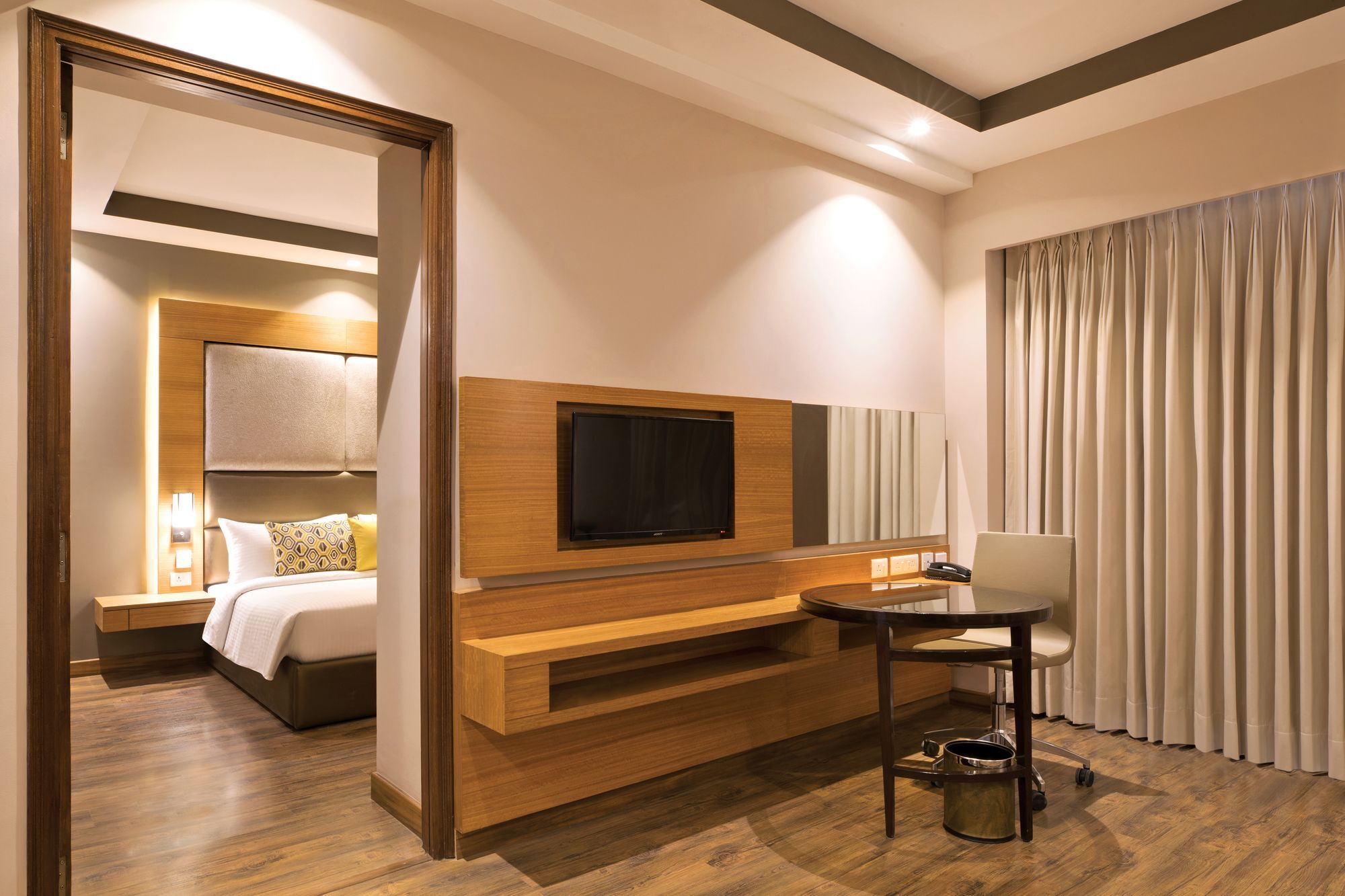 Lemon Tree Hotel Sohna Road Гургаон Екстериор снимка