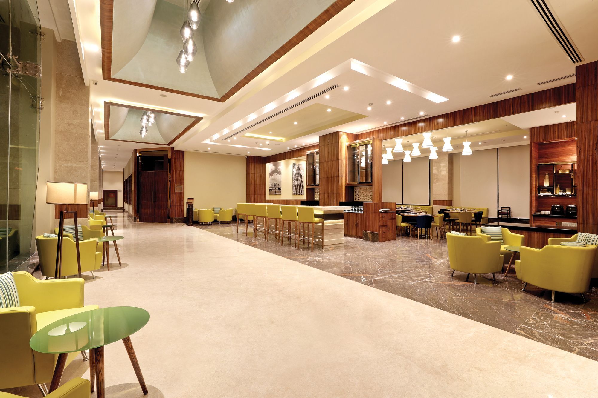Lemon Tree Hotel Sohna Road Гургаон Екстериор снимка