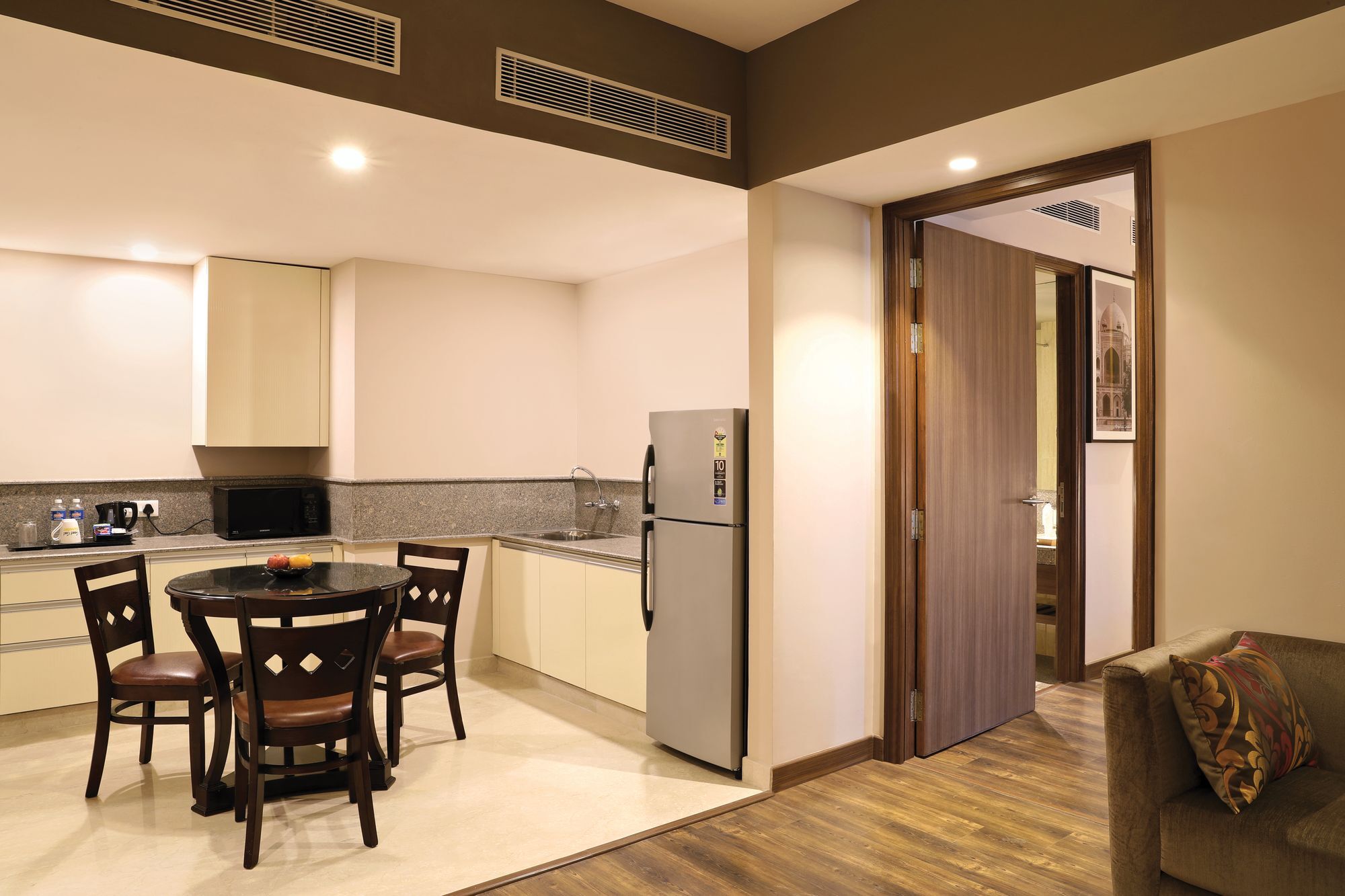 Lemon Tree Hotel Sohna Road Гургаон Екстериор снимка