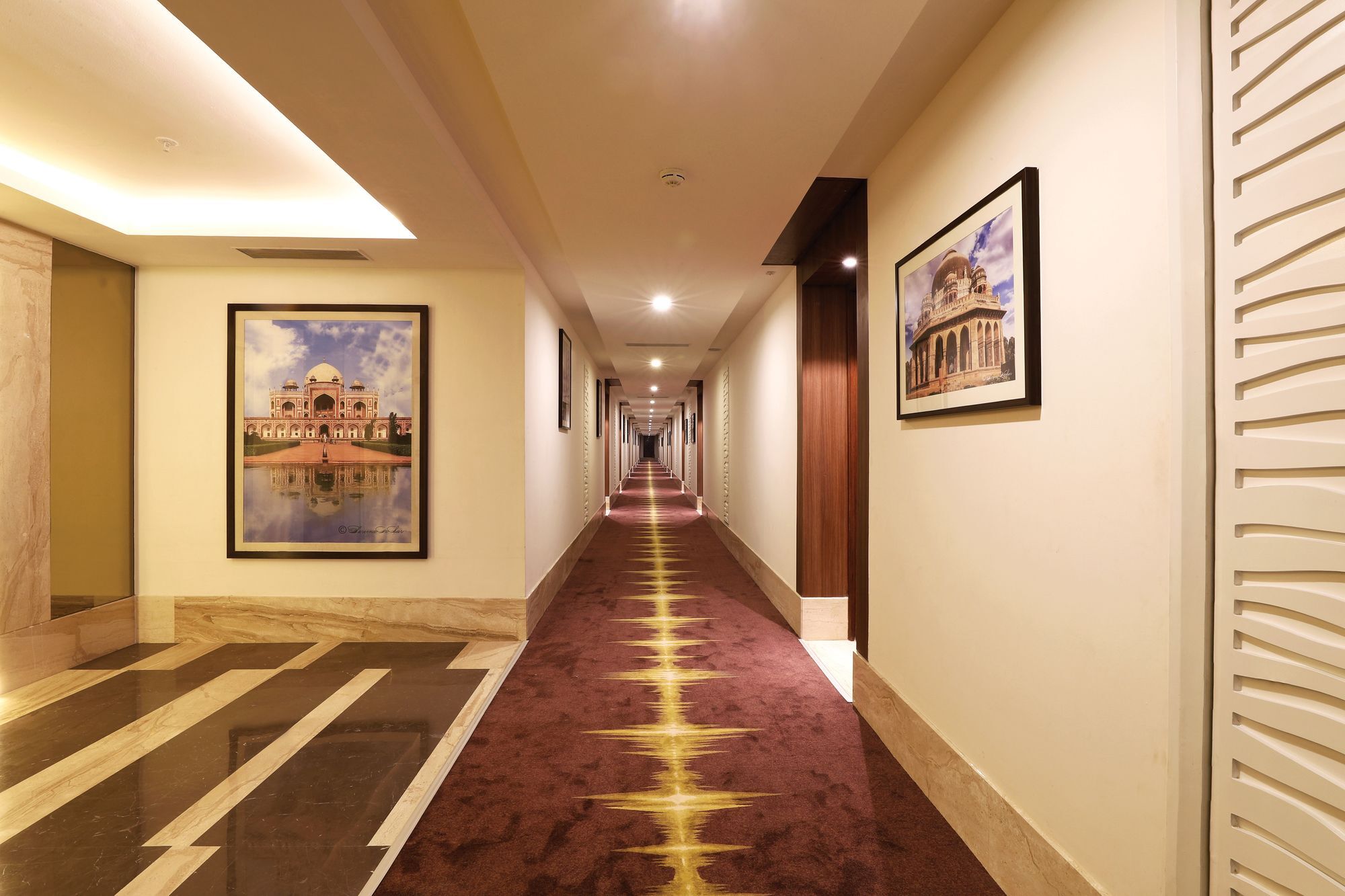 Lemon Tree Hotel Sohna Road Гургаон Екстериор снимка