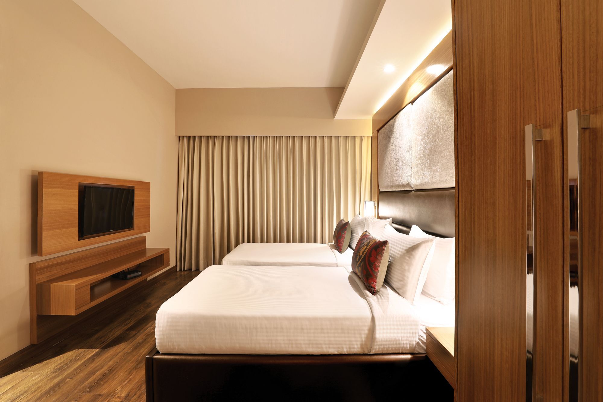 Lemon Tree Hotel Sohna Road Гургаон Екстериор снимка